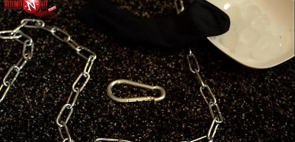 BDSM-DIY Aufregendes Selfbondage mit Socken und Eiswürfeln